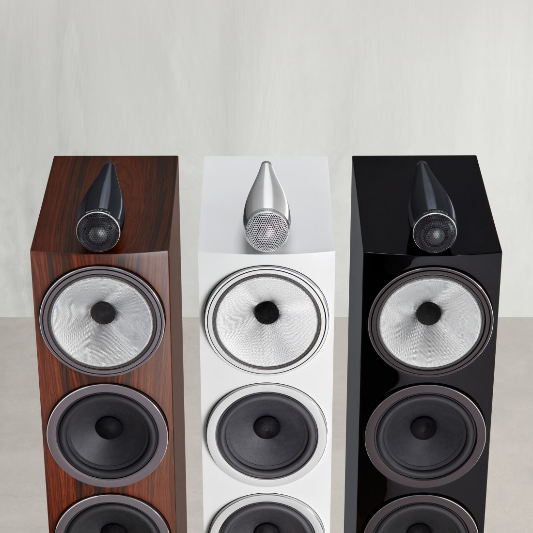 Bowers & Wilkins 702 S3