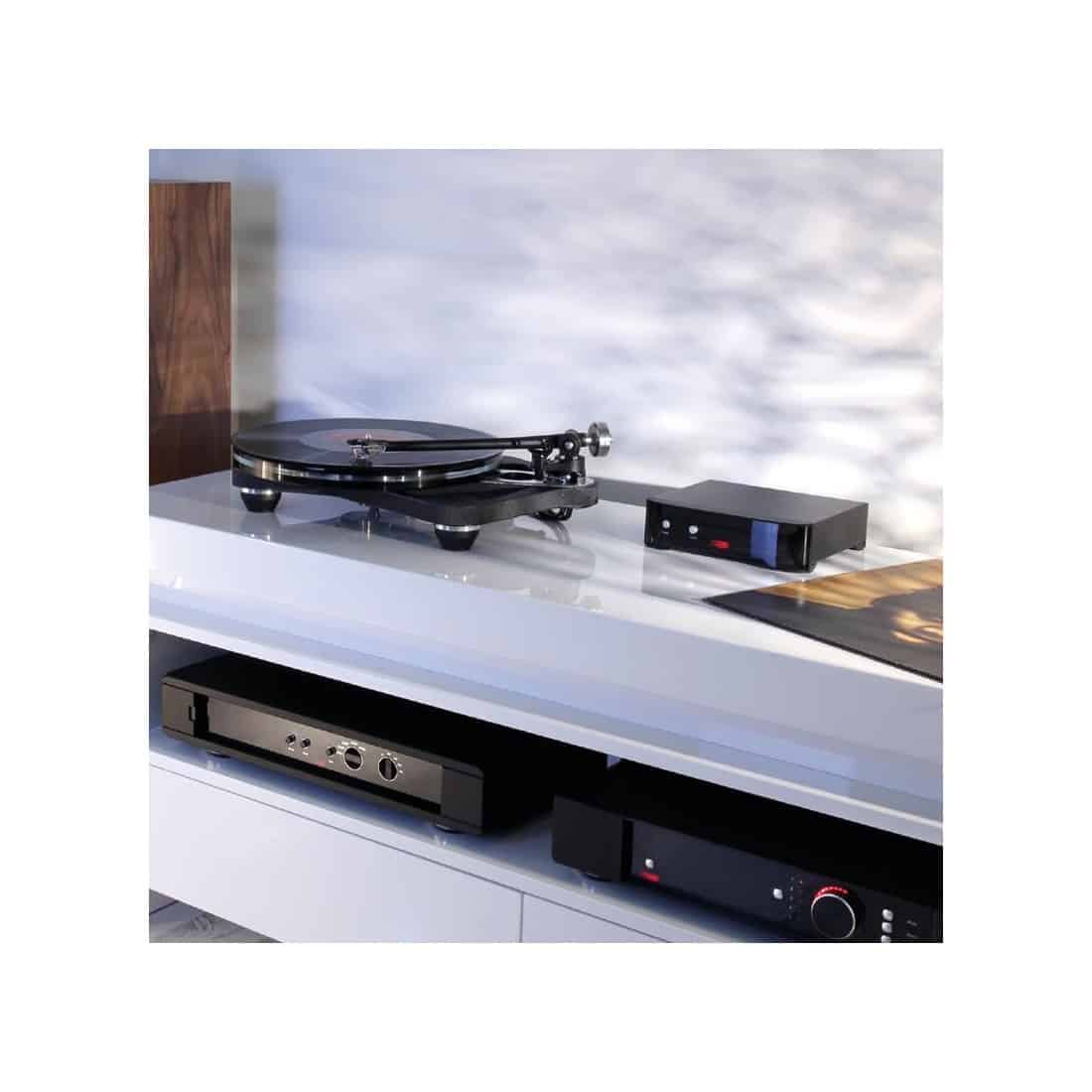 Rega Planar 8