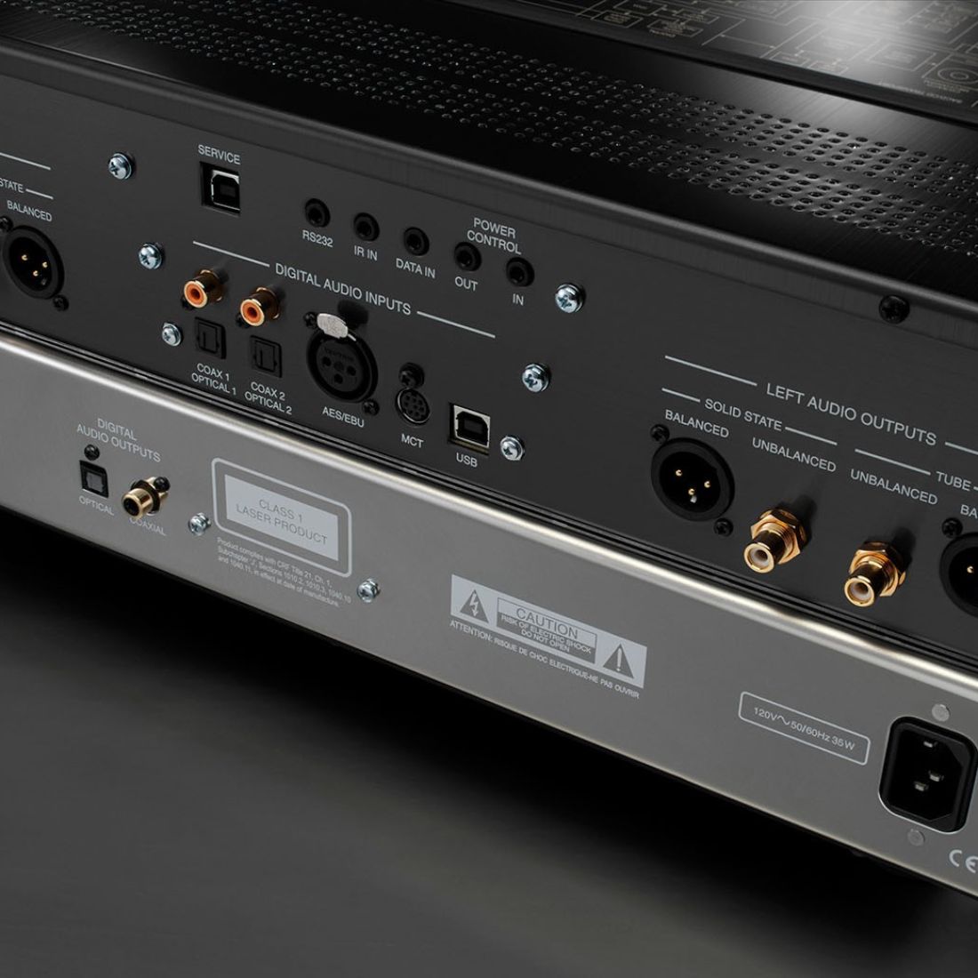 McIntosh MCD12000 - Exposition
